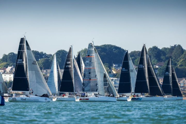 Cowes – Dinard : des hauts et des bas