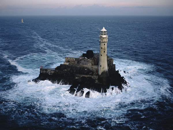 Fastnet : J-7