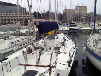 La une, février 2012